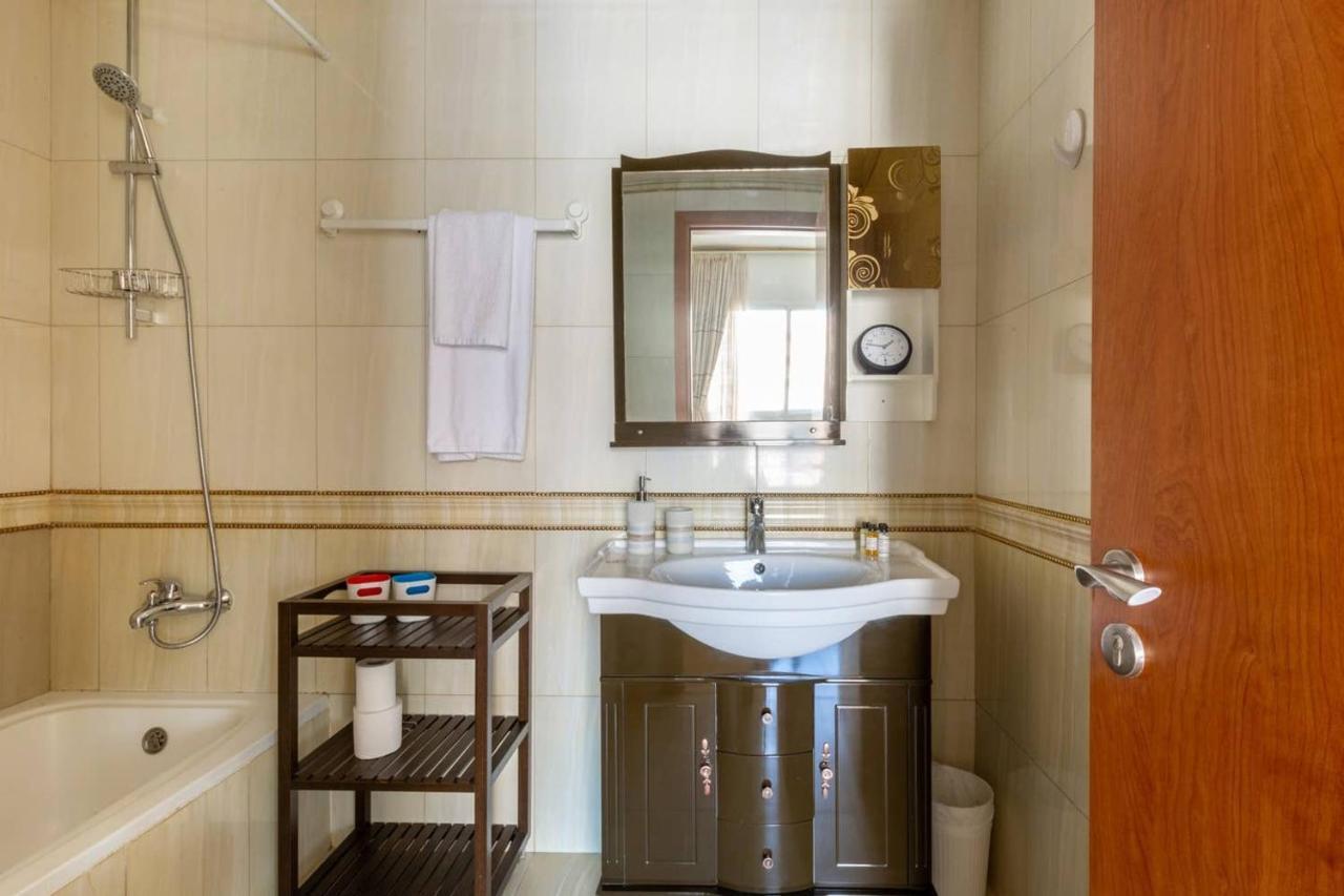Frank Porter - Mulberry 1 Apartment Dubai Bagian luar foto