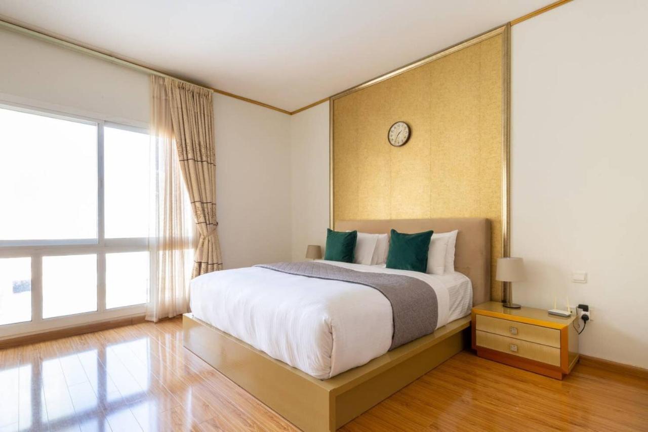 Frank Porter - Mulberry 1 Apartment Dubai Bagian luar foto
